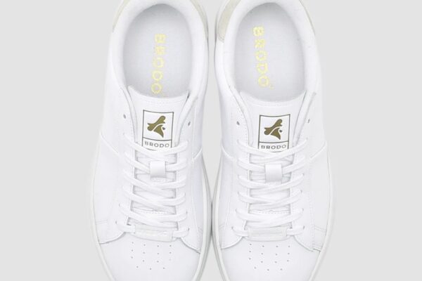 Sneakers Classic Campo White WS: Simpel, Bersih, dan Selalu Trendy