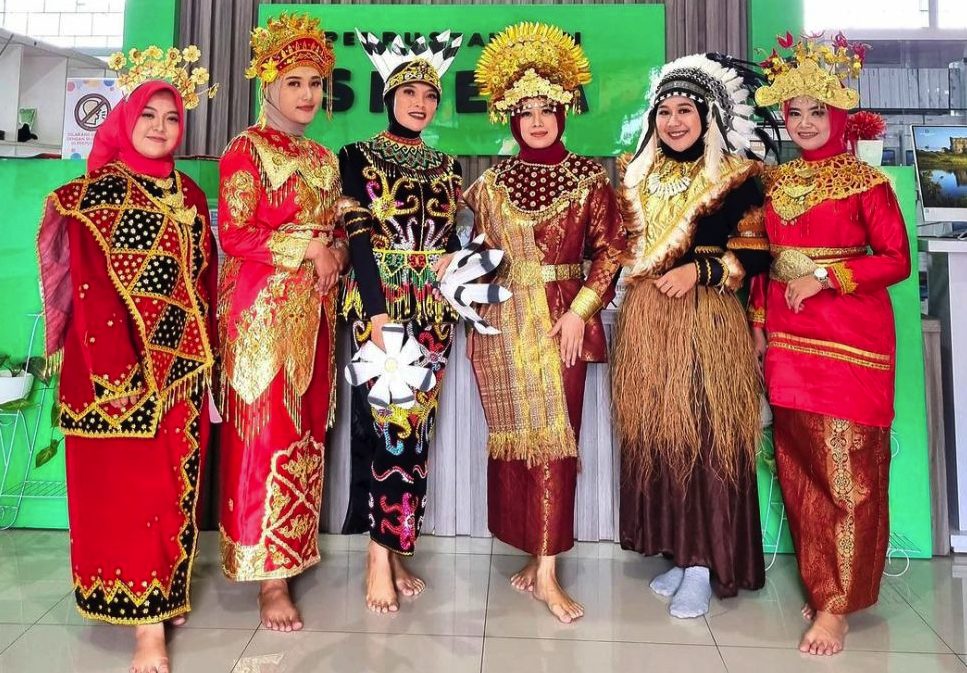 Bisnis Penyewaan Pakaian dan Aksesori Terbaik di Indonesia