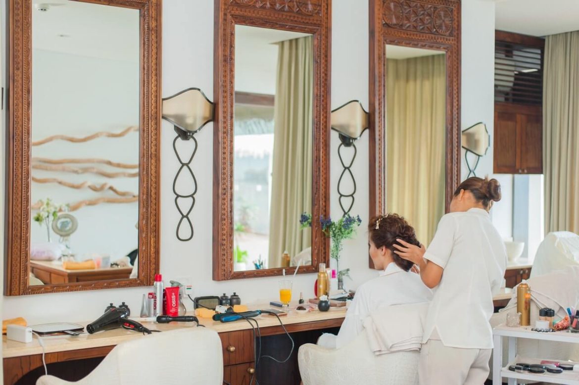Bisnis Terbaik Penyedia Layanan Perawatan Rambut di Rumah